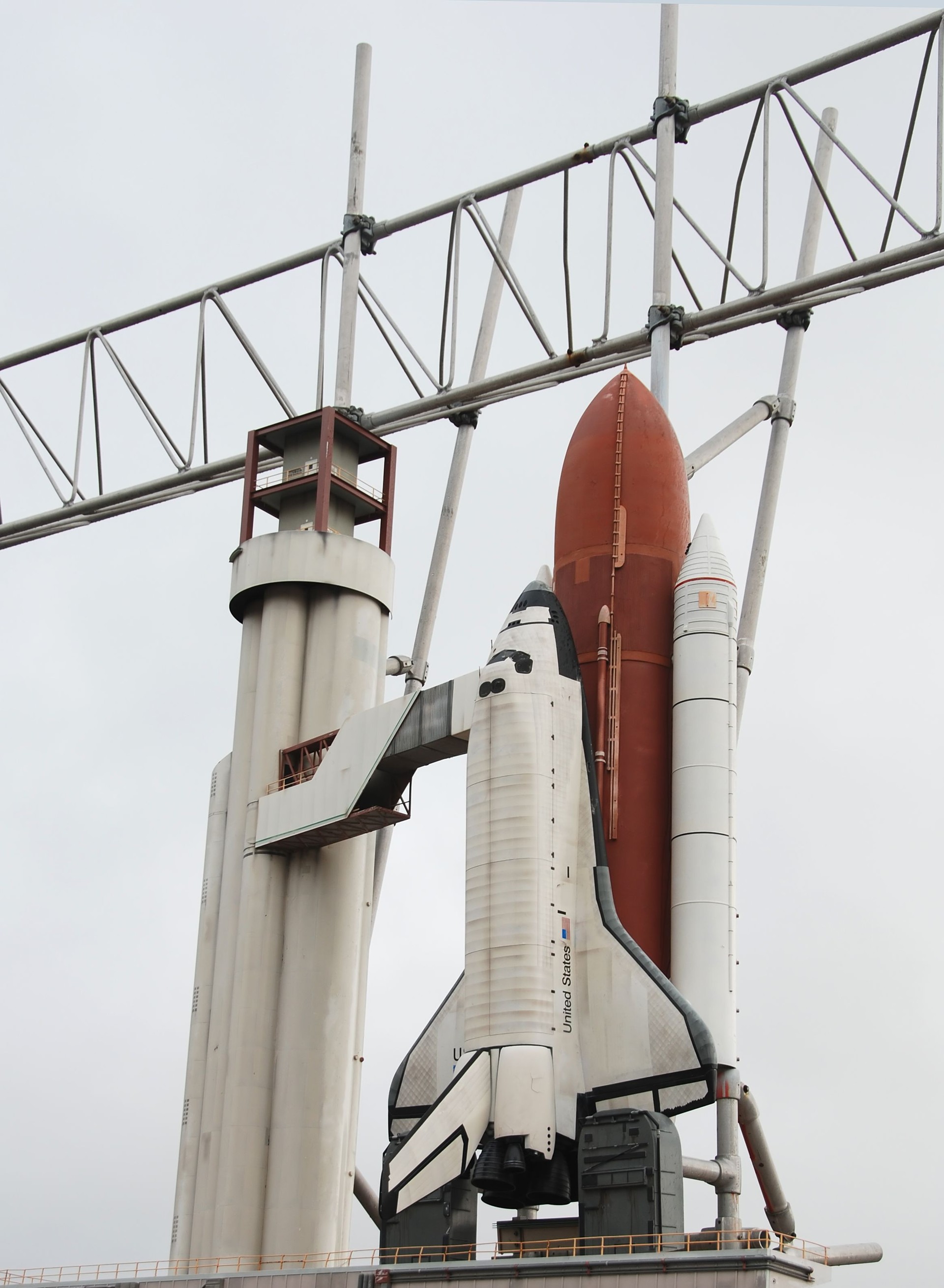 Space shuttle on launchpad